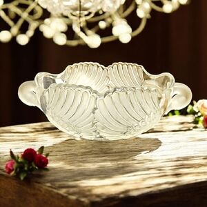 Elegant Clear Glass Serving Bowl